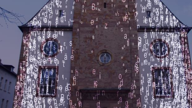 Gebäudeillumination zum 100. Jahrestag des Frauenwahlrechts 