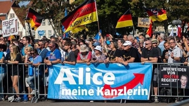 Ist der Osten bald völlig blau?