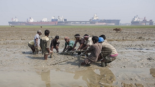 Chittagong – Schlachthof der Schiffe