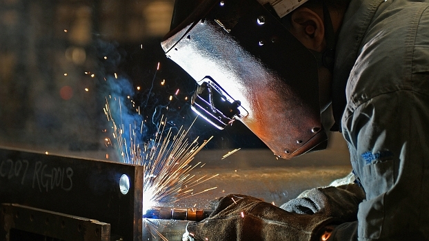 Zukunft der Industrie - Unsere Jobs sind mehr wert als ihre Profite 