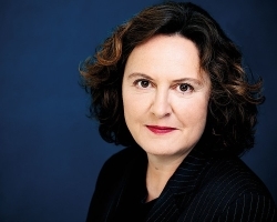 Jana Hensel: "Es war einmal ein Land. Warum sich der Osten von der Demokratie verabschiedet"