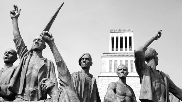 «Nie wieder ist jetzt»? Faschismustheorien lesen und diskutieren