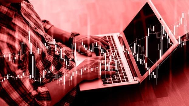 Criticizing Digital Labour