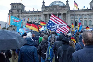 Warum die AfD keine Friedenspartei ist